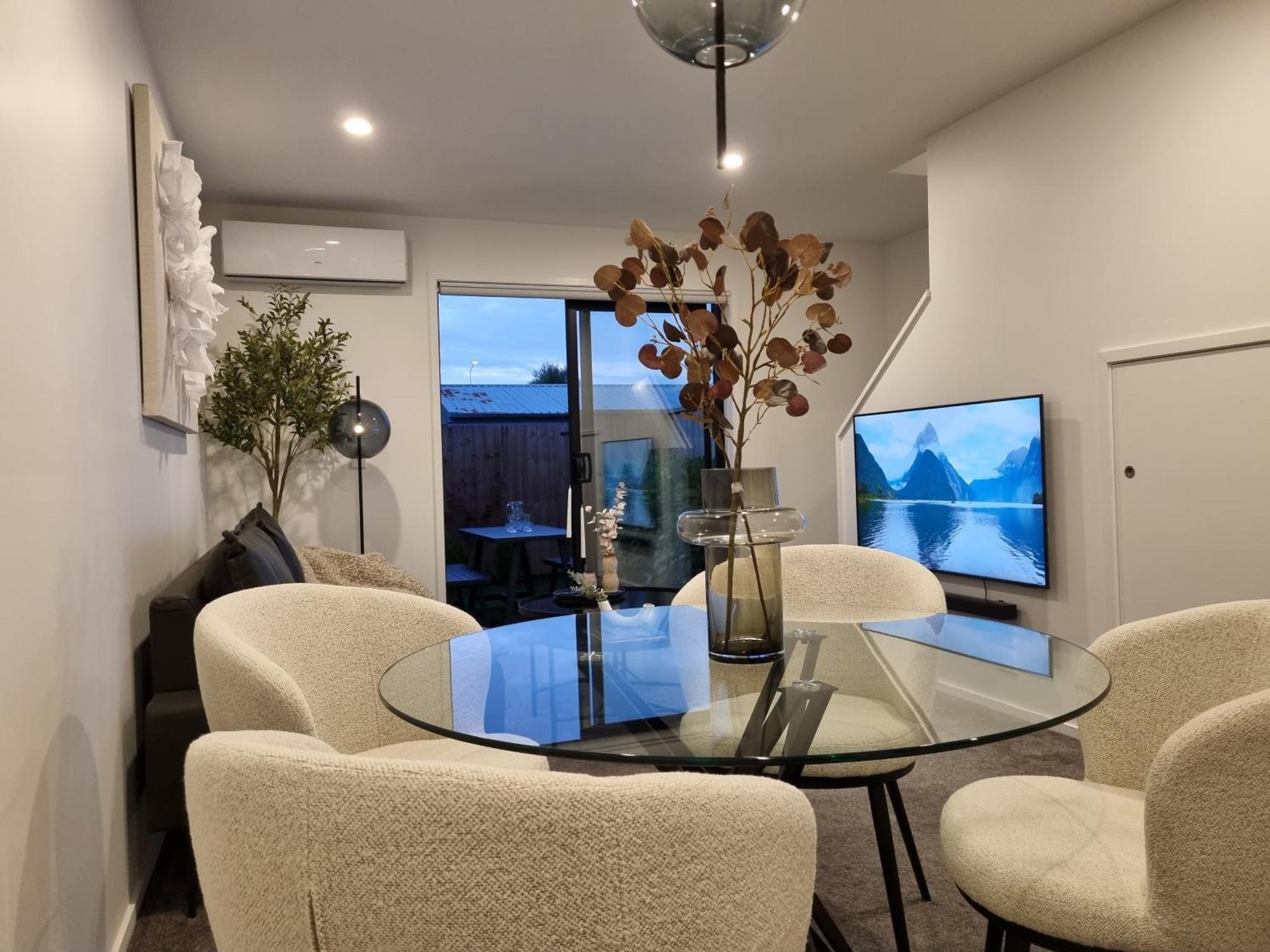 Cloud Nine Elegant Escape Awaits Apartment Christchurch Exterior photo